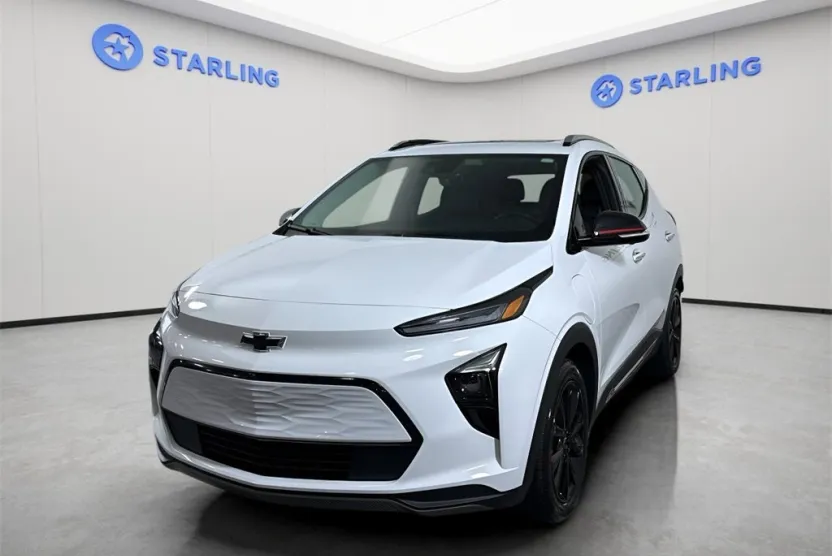 2023 Chevrolet Bolt EUV Premier photo 1