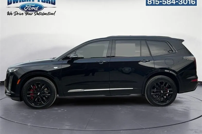 2023 Cadillac XT6 Sport photo 1