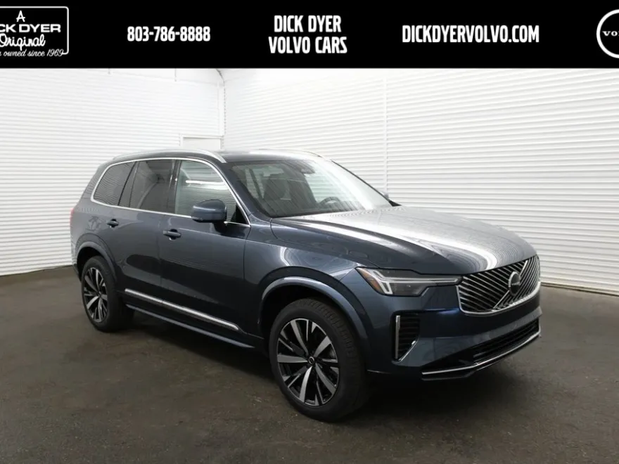 2025 Volvo XC90 Core photo 1