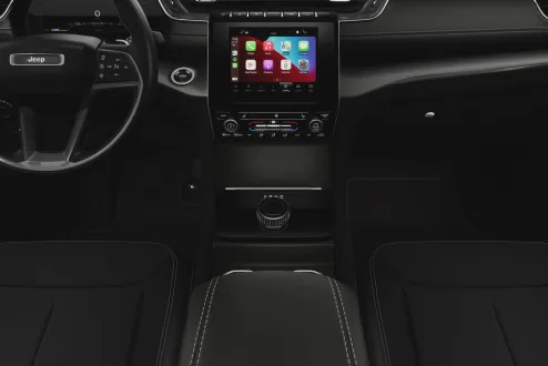 2025 Jeep Grand Cherokee Altitude photo 3