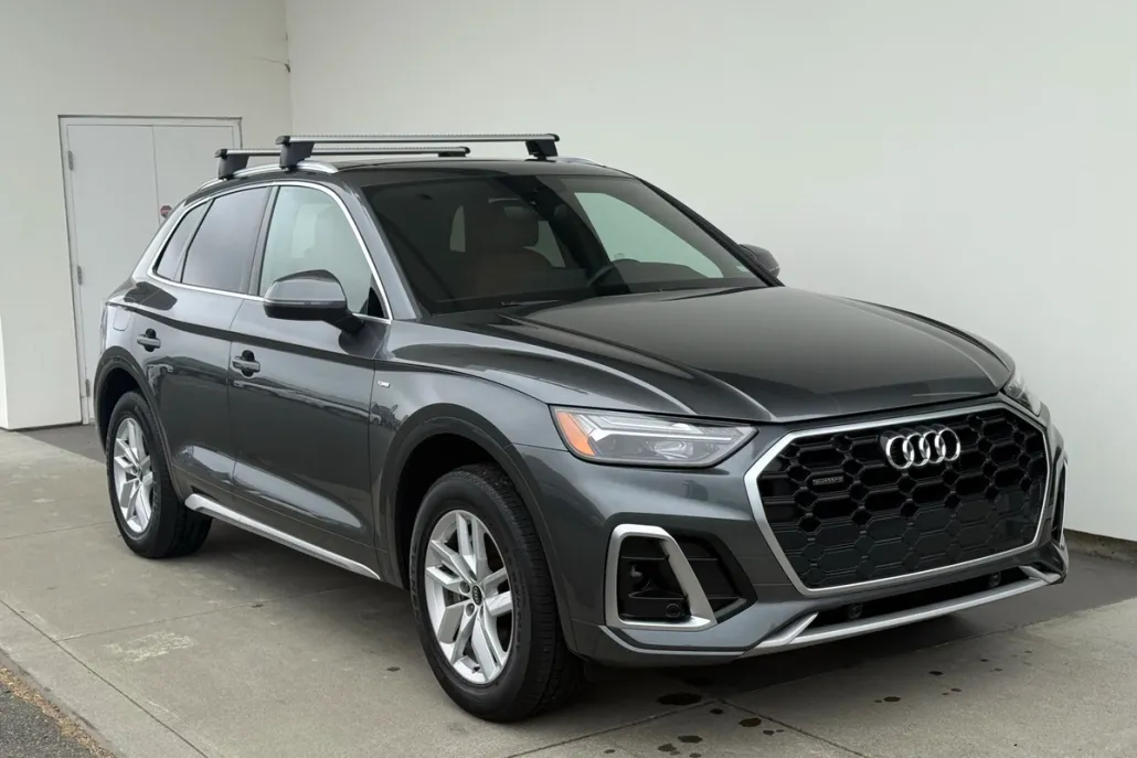 2022 Audi Q5 45 S line Premium photo 1