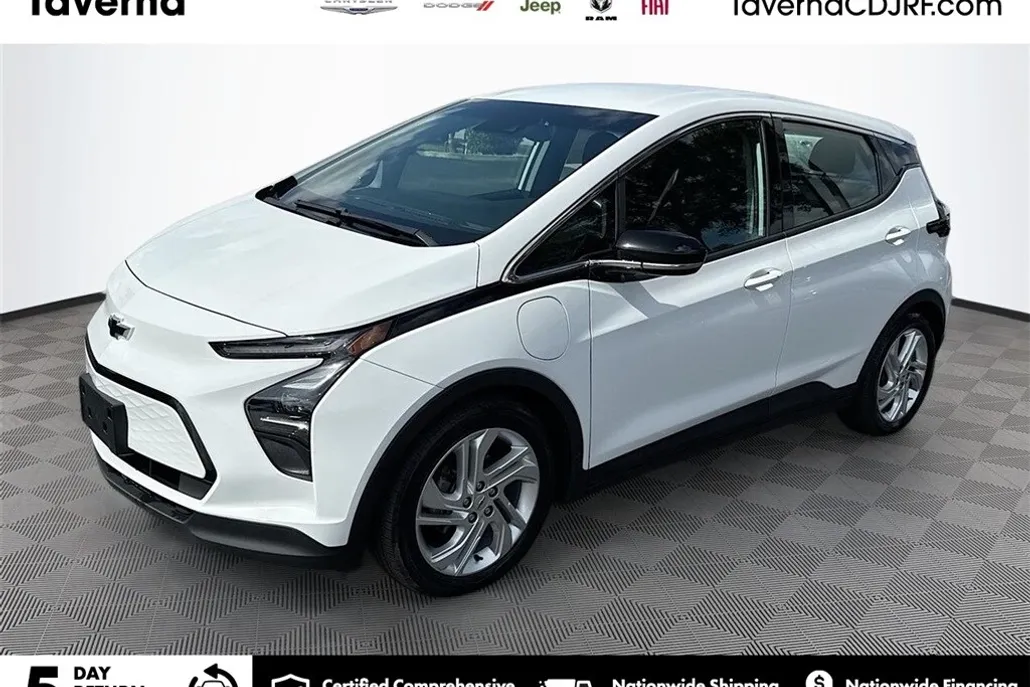 2023 Chevrolet Bolt EV 1LT photo 1