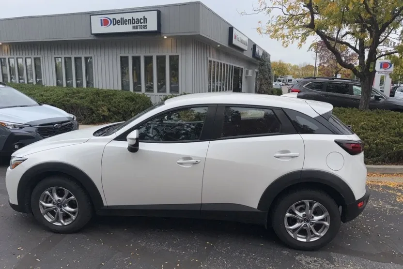 2021 Mazda CX-3 Sport photo 1