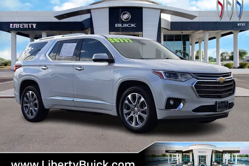 2021 Chevrolet Traverse Premier photo 1