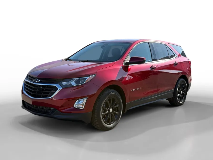 2020 Chevrolet Equinox LT photo 1