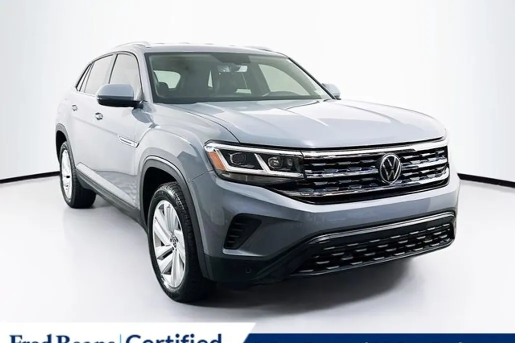 2022 Volkswagen Atlas Cross Sport V6 SE Technology photo 1