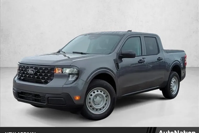 2025 Ford Maverick XL photo 1