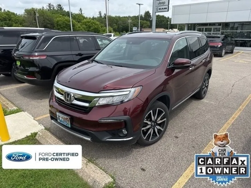 2021 Honda Pilot Touring photo 1