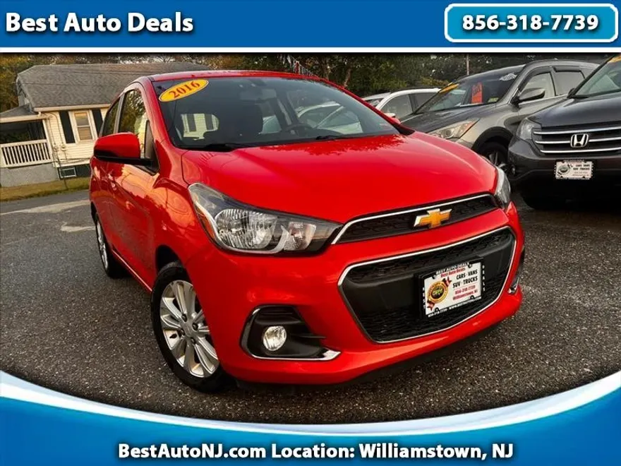 2016 Chevrolet Spark 1LT photo 1