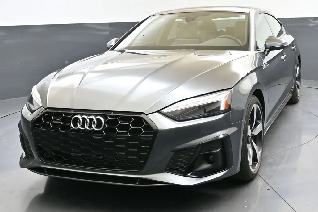 2025 Audi A5 45 S line Premium Plus photo 1