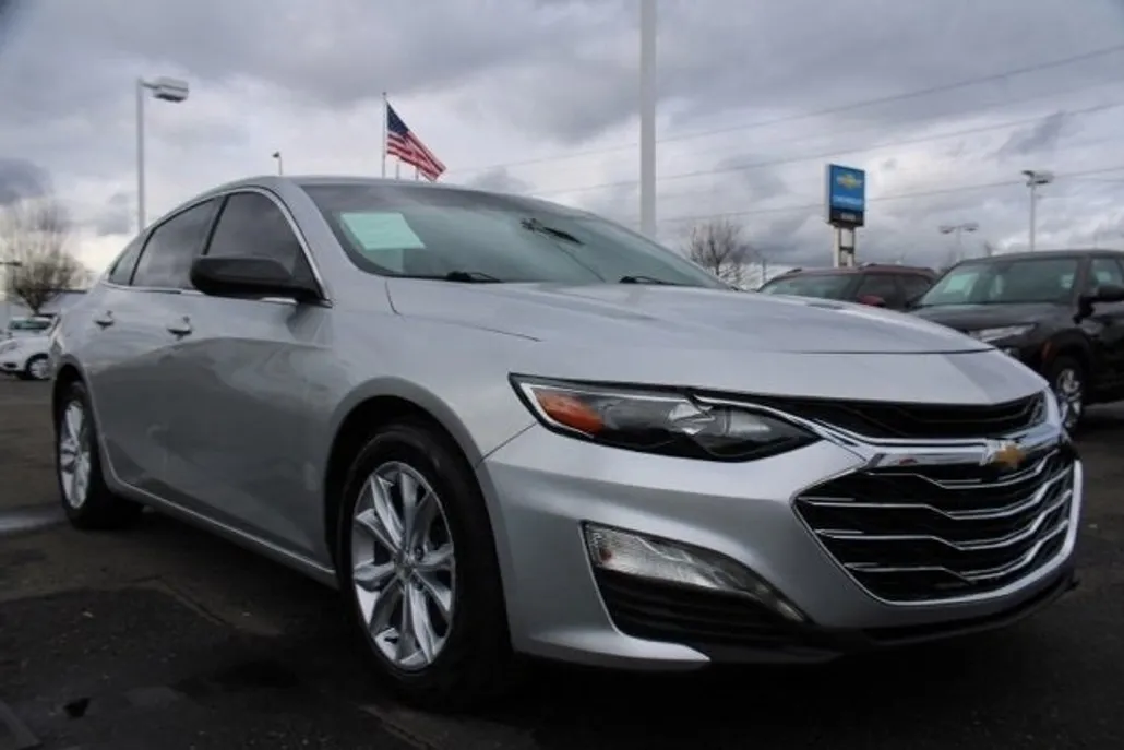 2020 Chevrolet Malibu 1LT photo 1