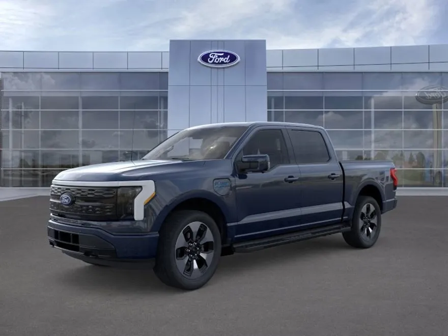2025 Ford F-150 Lightning Platinum photo 1