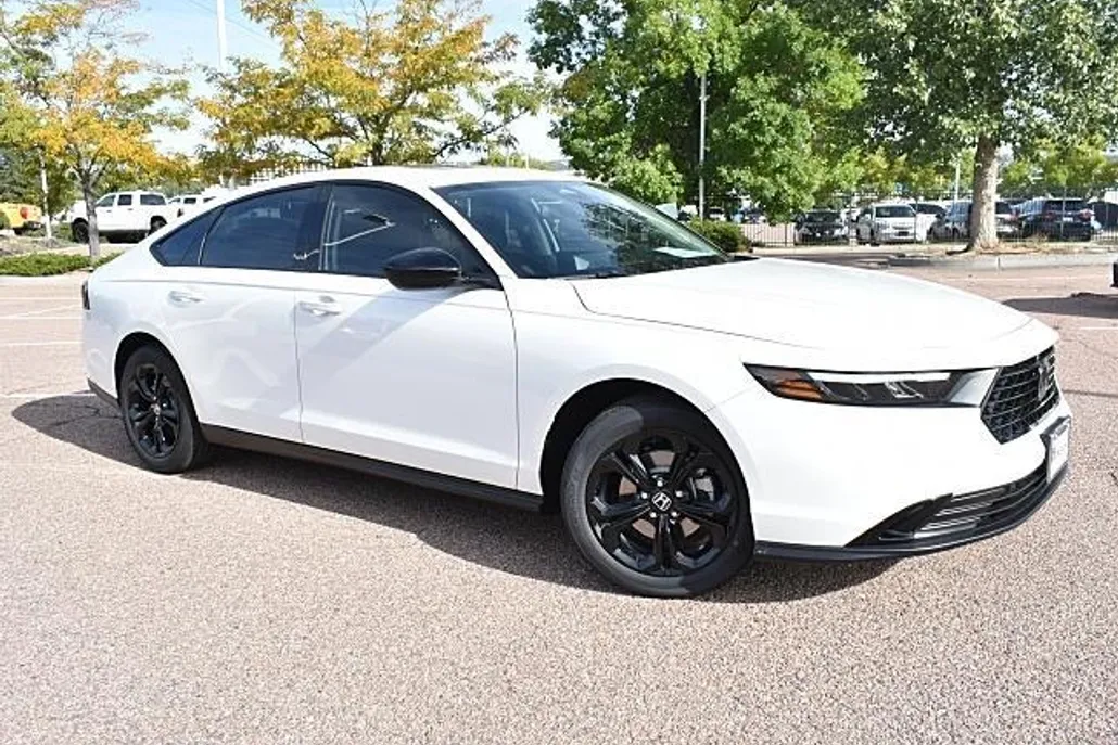 2025 Honda Accord SE photo 1