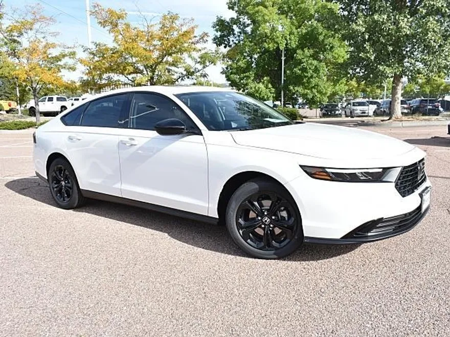 2025 Honda Accord SE photo 1