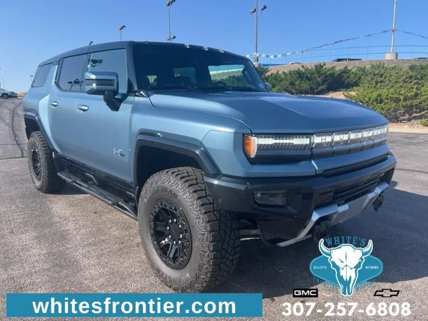 2024 Gmc Hummer EV SUV photo 1