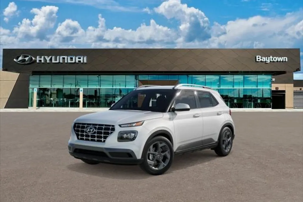 2025 Hyundai Venue SEL photo 1