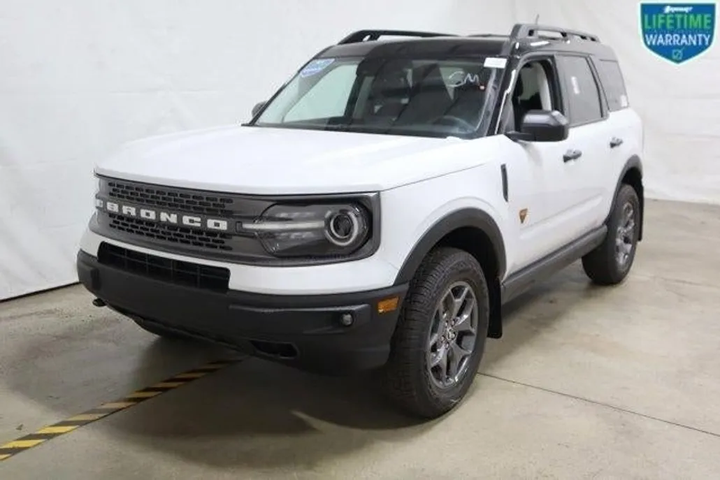 2024 Ford Bronco Sport Badlands photo 1
