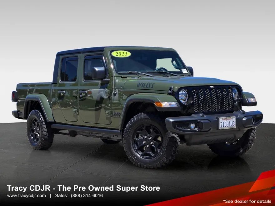 2023 Jeep Gladiator Willys photo 1