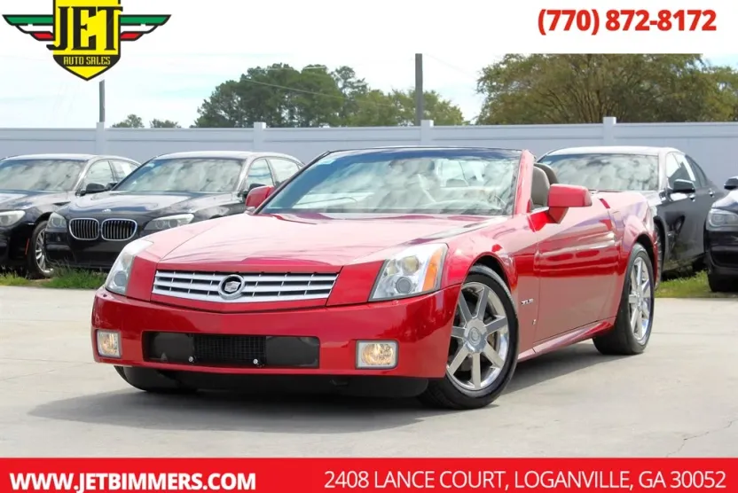2004 Cadillac XLR photo 1