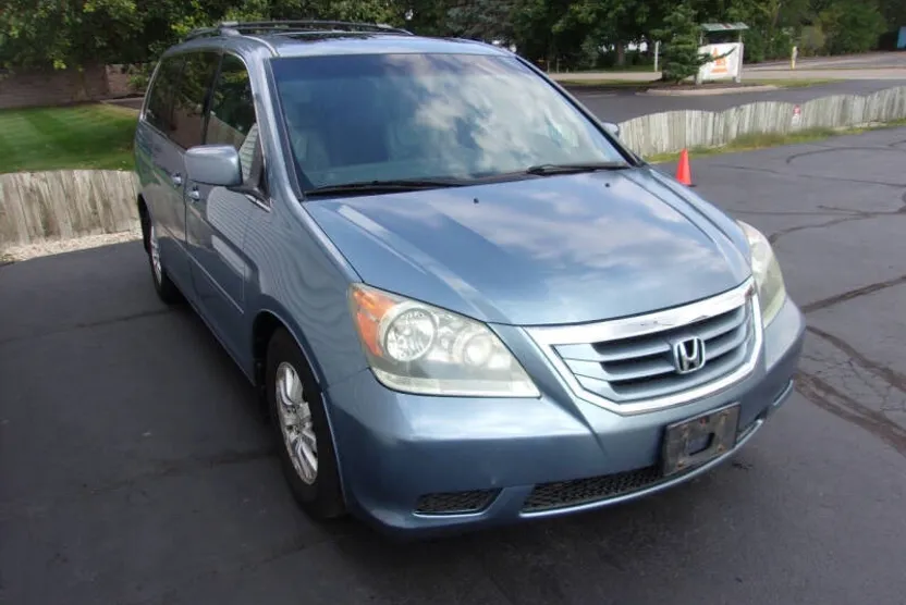 2010 Honda Odyssey EX-L photo 1