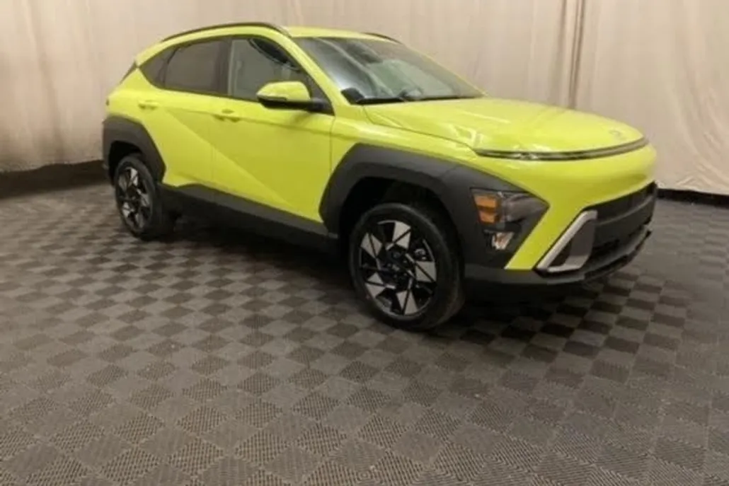 2024 Hyundai Kona SEL photo 1