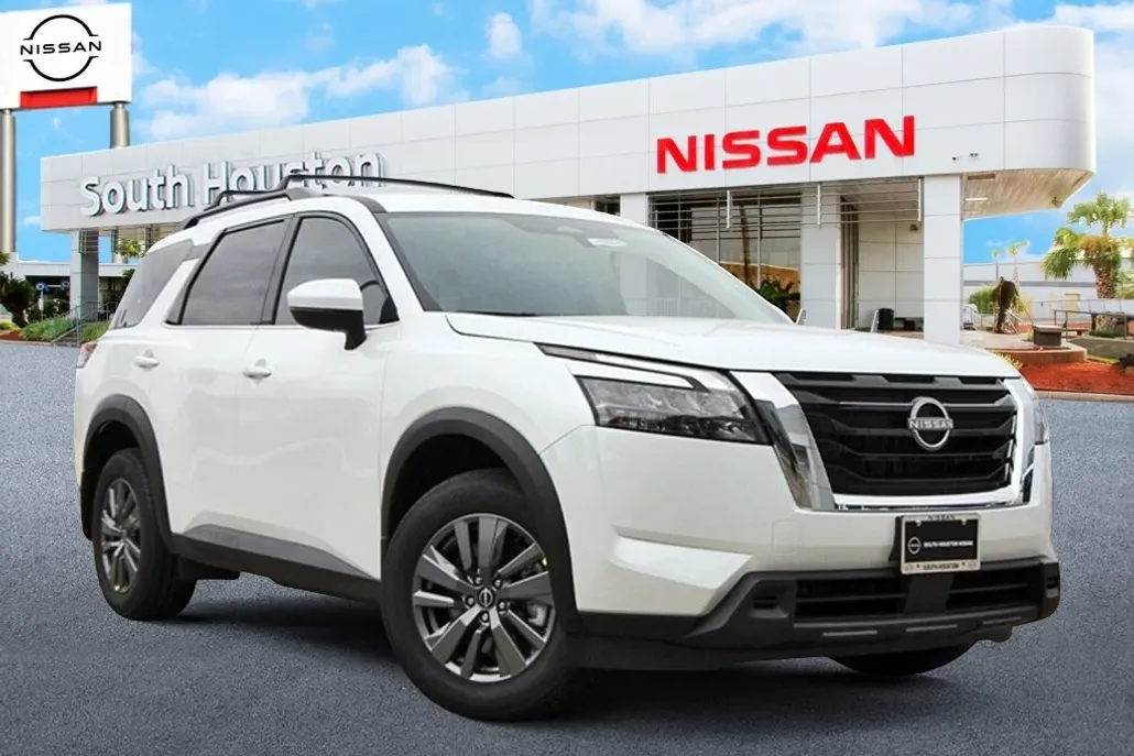 2025 Nissan Pathfinder SV photo 1