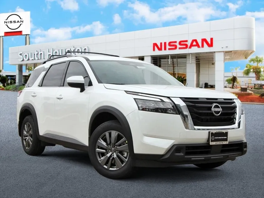 2025 Nissan Pathfinder SV photo 1