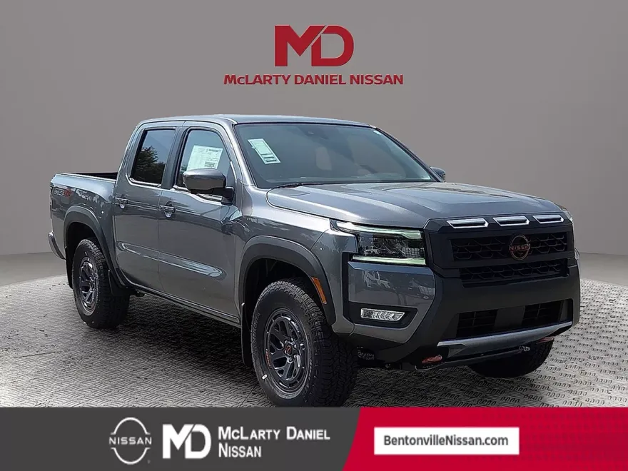 2026 Nissan Frontier Crew Cab PRO-4X photo 1