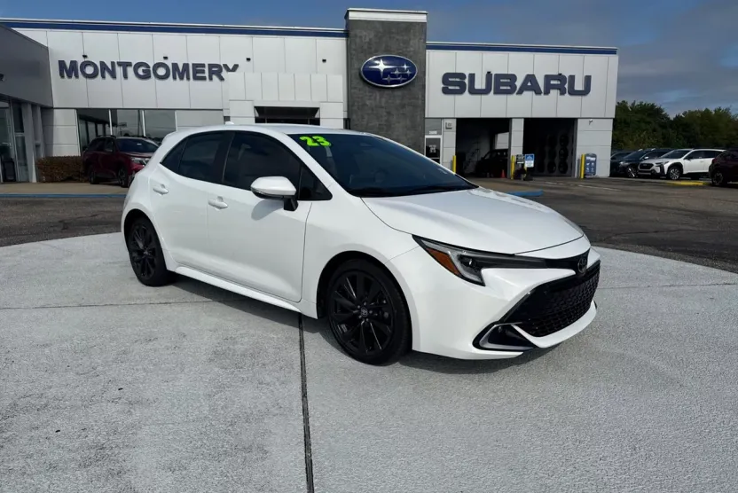 2023 Toyota Corolla XSE photo 1