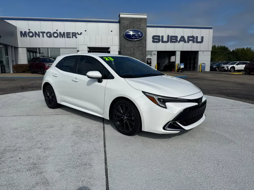 2023 Toyota Corolla XSE photo 1