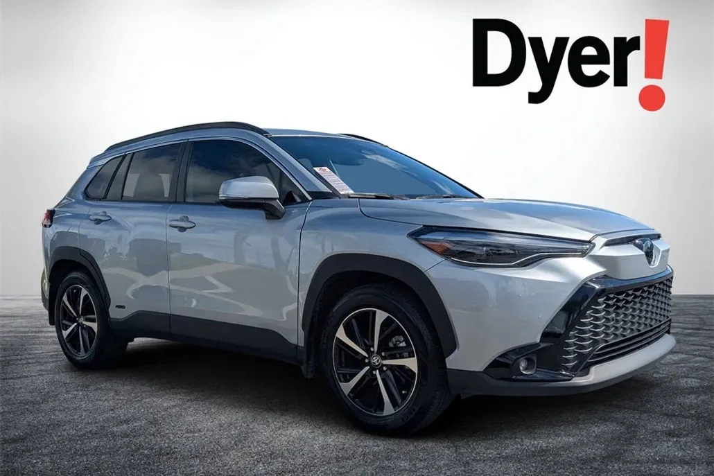 2024 Toyota Corolla Cross Hybrid S photo 1
