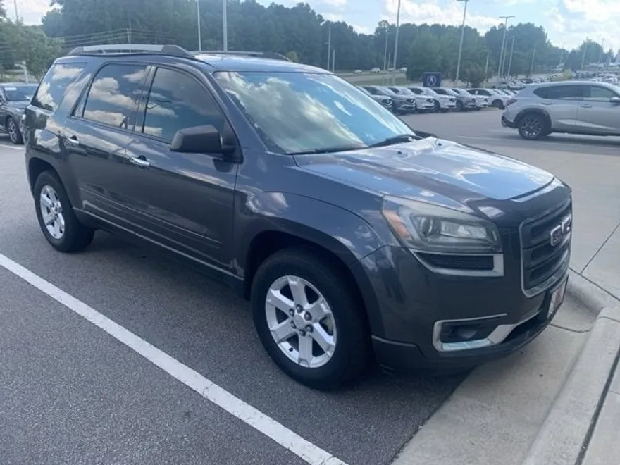 2014 Gmc Acadia SLE photo 1