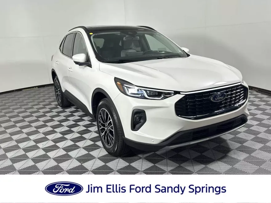 2025 Ford Escape Plug-In Hybrid photo 1