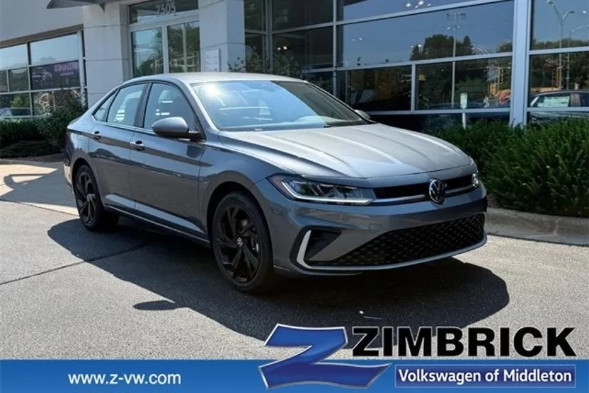 2025 Volkswagen Jetta SE photo 1