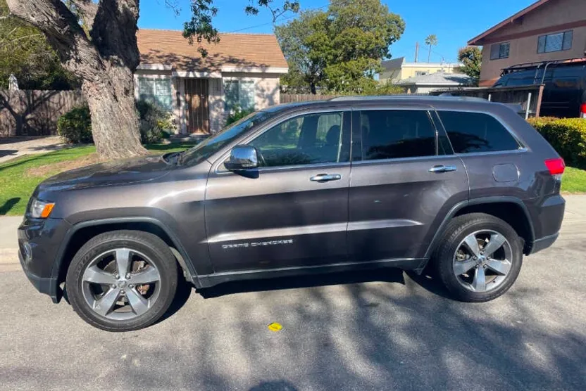 2015 Jeep Grand Cherokee Limited photo 1