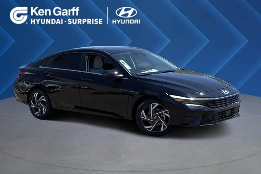 2025 Hyundai Elantra Limited photo 1