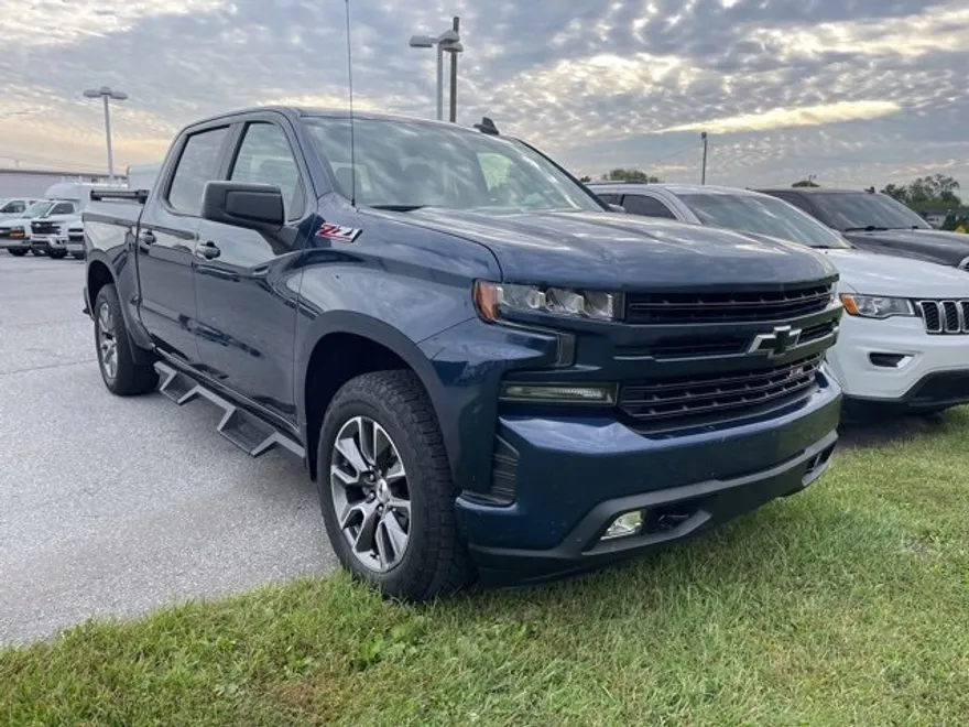 2022 Chevrolet Silverado 1500 RST photo 1