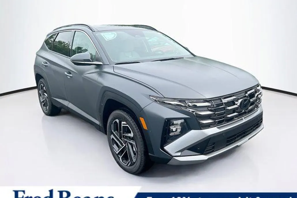 2025 Hyundai Tucson Limited photo 1