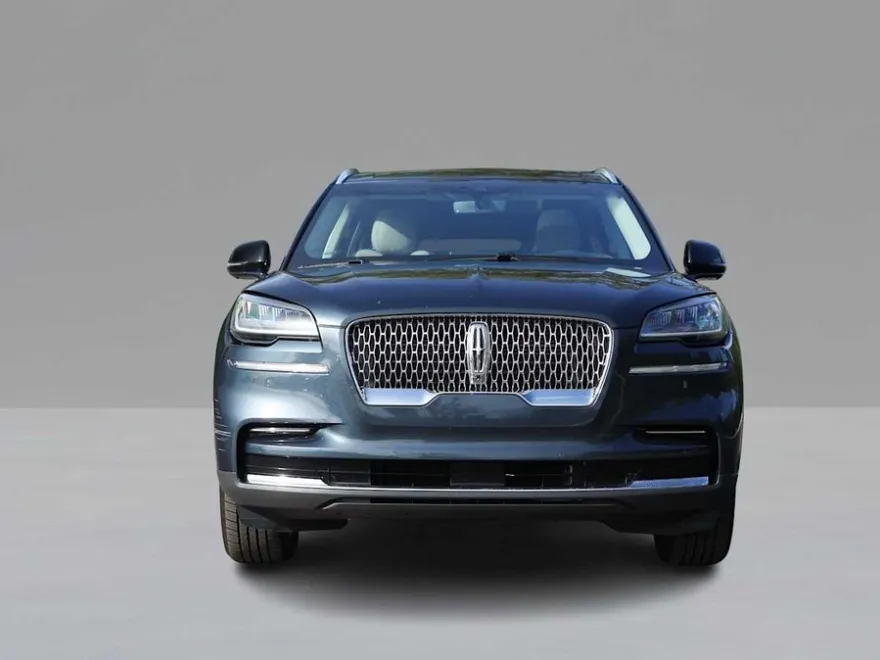 2022 Lincoln Aviator Reserve photo 1
