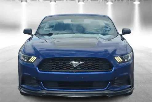 2016 Ford Mustang V6 Convertible photo 3