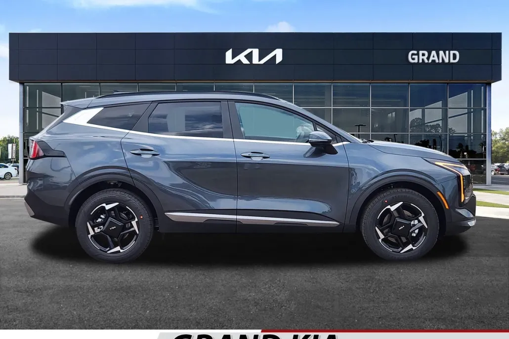 2026 Kia Sportage Hybrid EX photo 1