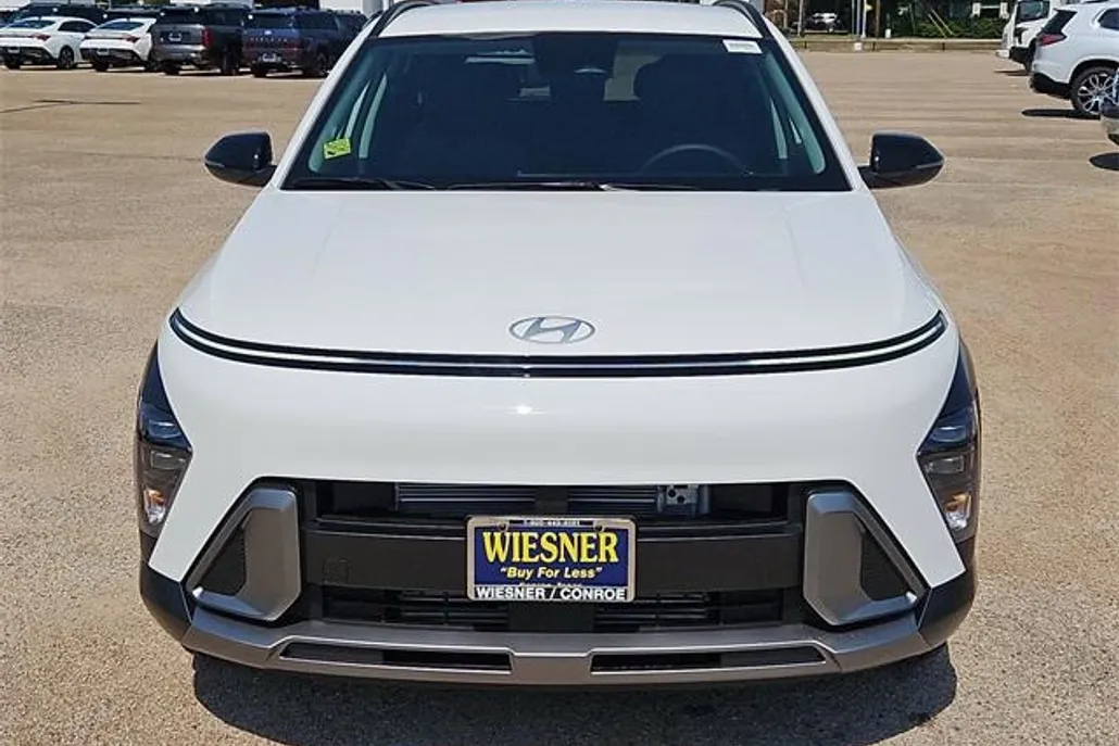 2026 Hyundai Kona SEL photo 1