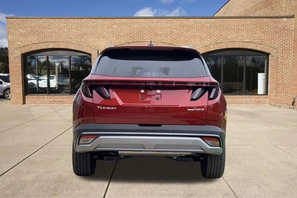 2025 Hyundai Tucson Hybrid Limited photo 1