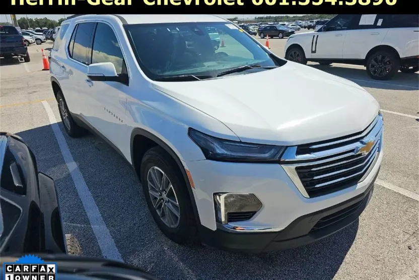 2023 Chevrolet Traverse photo 1