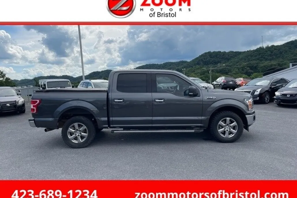 2018 Ford F-100 XLT photo 1