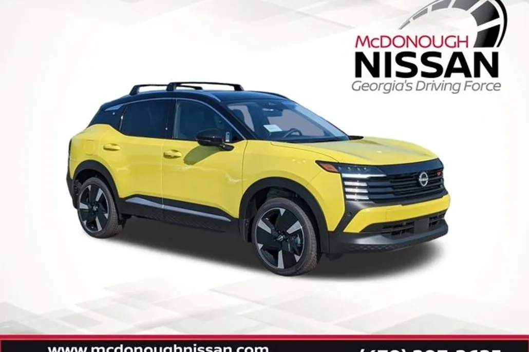 2025 Nissan Kicks SR photo 1