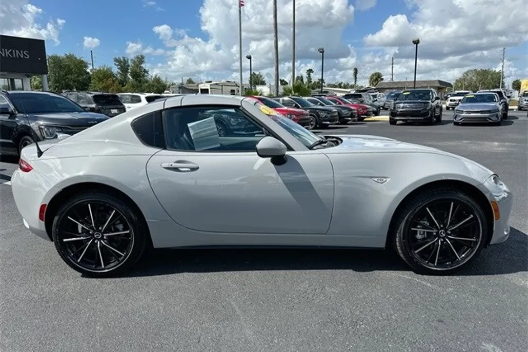 2025 Mazda MX-5 Miata Miata RF Grand Touring photo 1