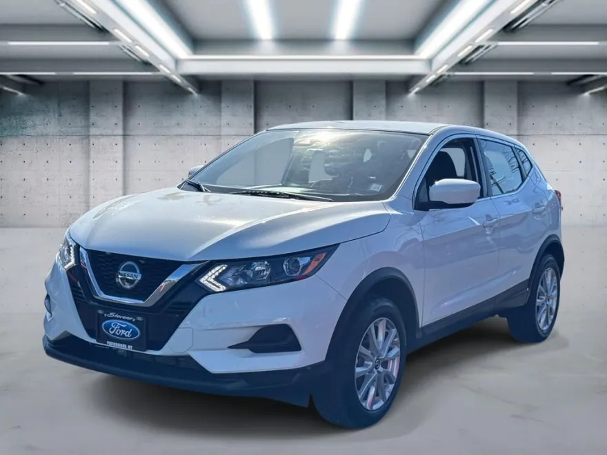 2022 Nissan Rogue Sport S photo 1