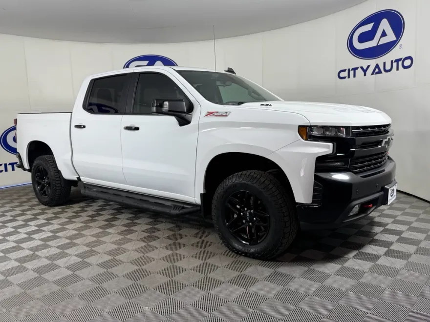 2022 Chevrolet Silverado 1500 LT Trail Boss photo 1