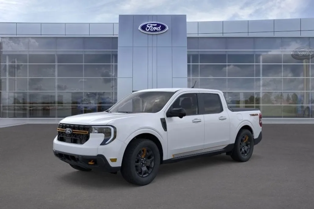 2025 Ford Maverick Lariat photo 1